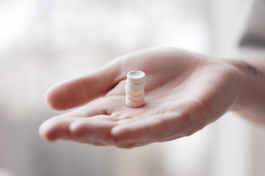 You are currently viewing Synthetic Opioids: The Changing Face of Drug Addiction